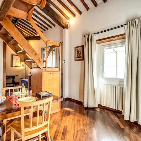 Апартаменты Lovely Attic With Private Terrace By Piazza Navona *