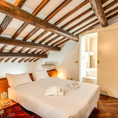 Апартаменты Lovely Attic With Private Terrace By Piazza Navona Рим