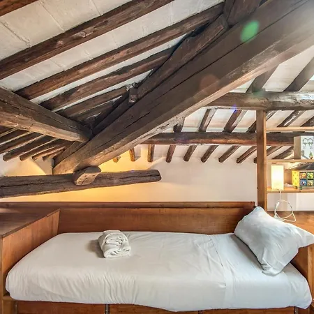 Апартаменты Lovely Attic With Private Terrace By Piazza Navona *
